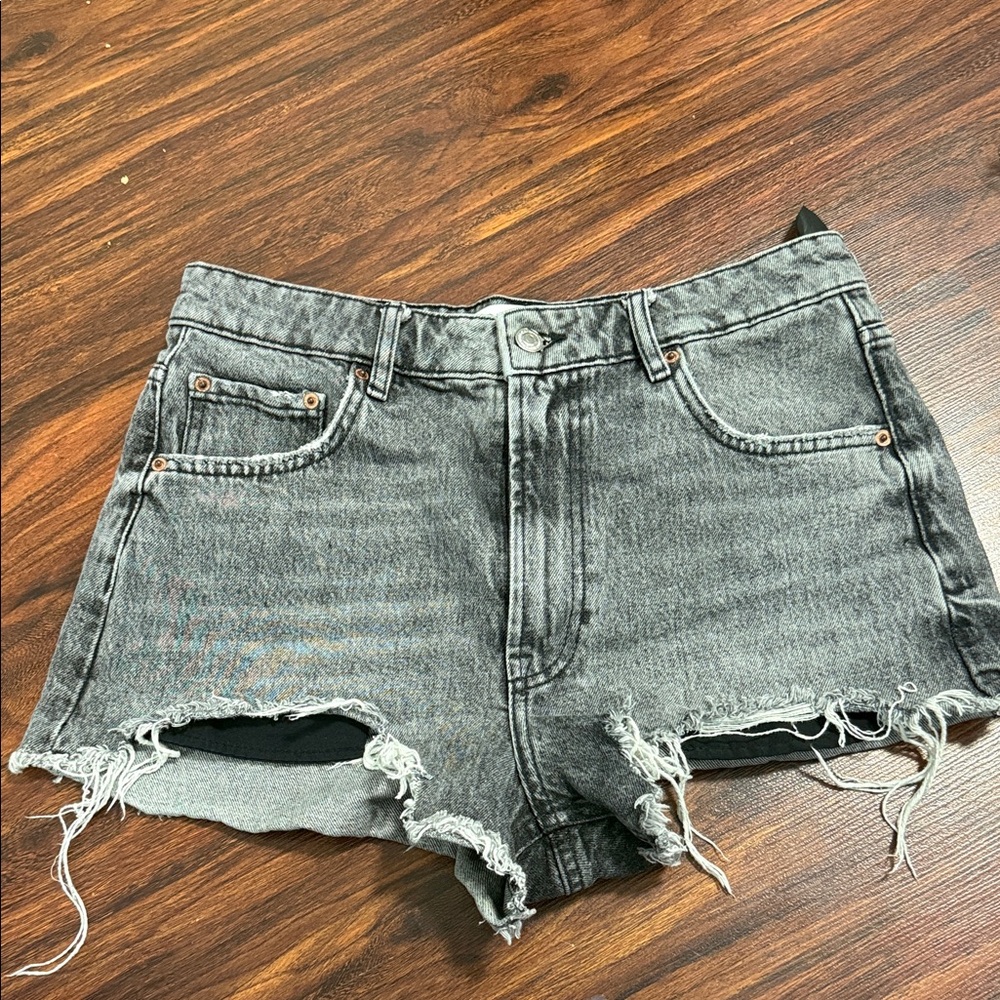 Zara Black Distressed Jean Shorts